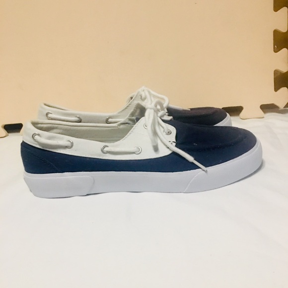 Chaps Boat shoes - Picture 4 of 6